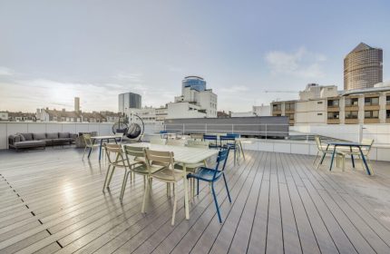 Crédit : Deskeo_Terrasse Initium